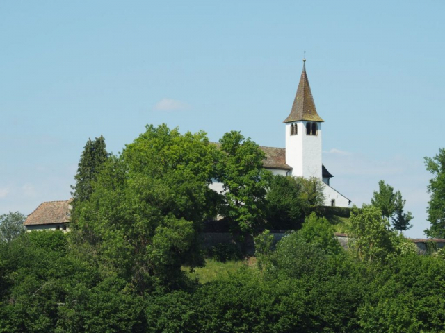 Die Bergkirche im Sommer